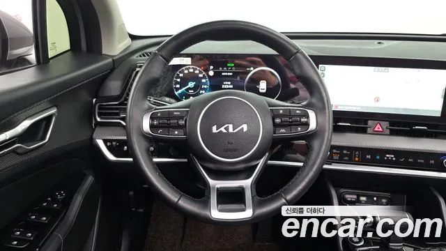 Kia Sportage — фото 13