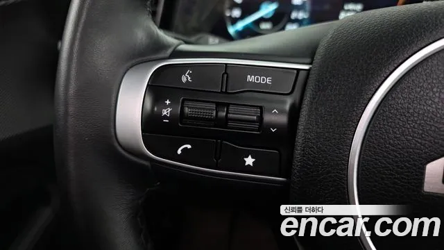 Kia Sportage — фото 30