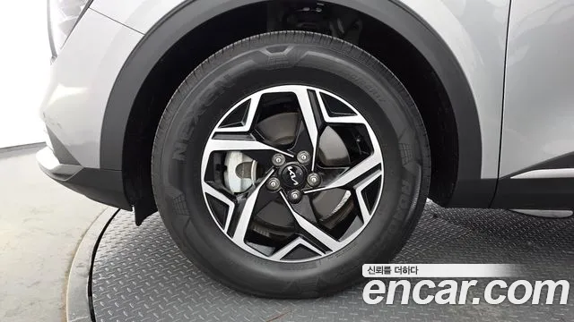 Kia Sportage — фото 5