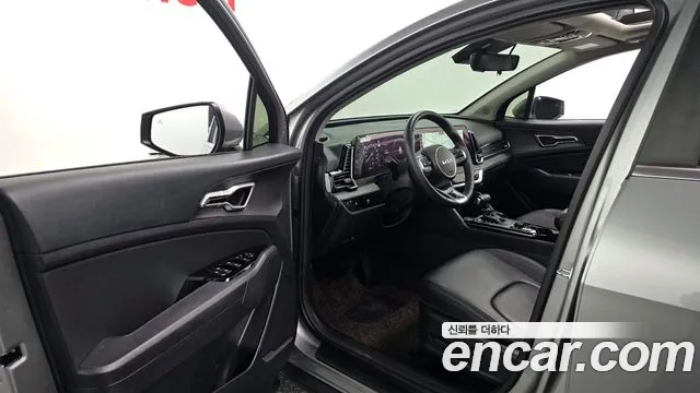 Kia Sportage — фото 10