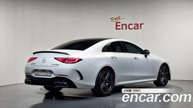 Mercedes-Benz CLS-Class — фото 1