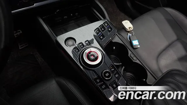 Kia Sportage — фото 9