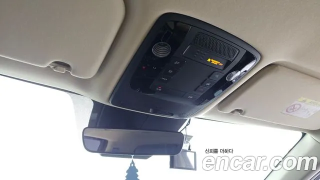 Kia Carnival — фото 14