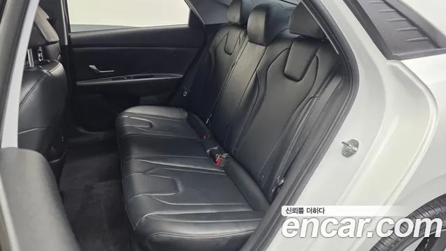 Hyundai Avante — фото 26