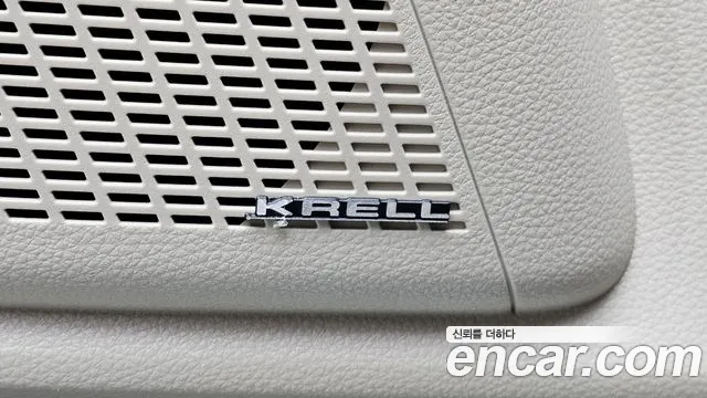 Kia Carnival — фото 16