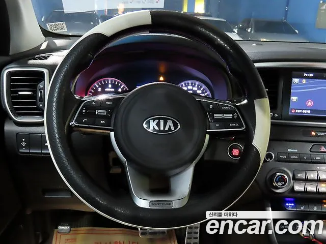 Kia Sportage — фото 19