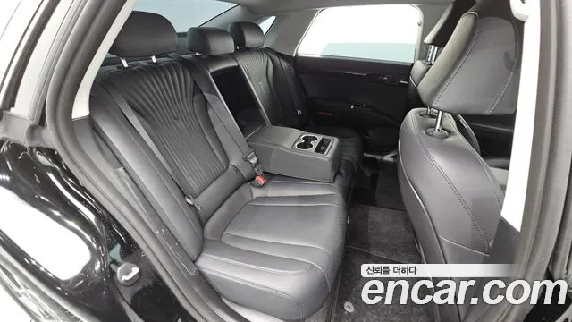 Hyundai Grandeur — фото 10