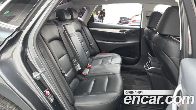 Hyundai Grandeur — фото 11