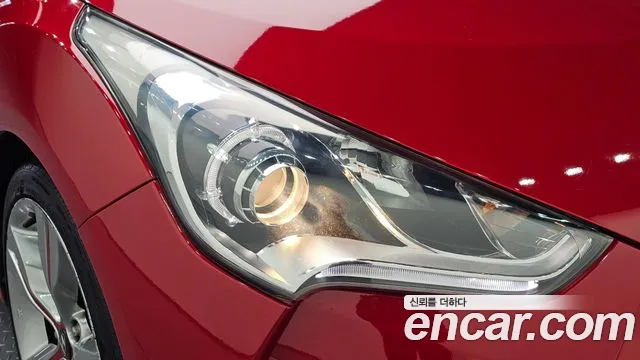 Hyundai Veloster — фото 22