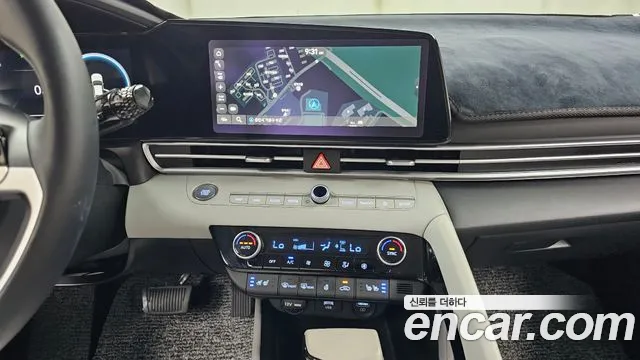 Hyundai Avante — фото 12