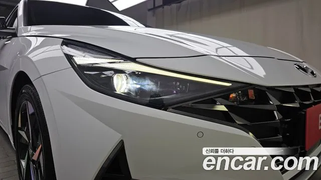 Hyundai Avante — фото 22