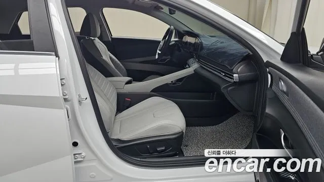 Hyundai Avante — фото 26