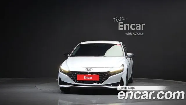 Hyundai Avante — фото 3