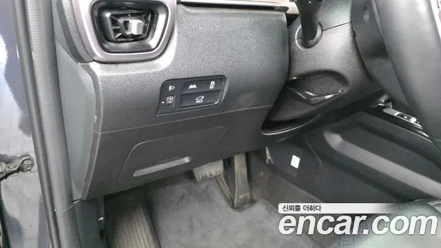Kia Sorento — фото 18