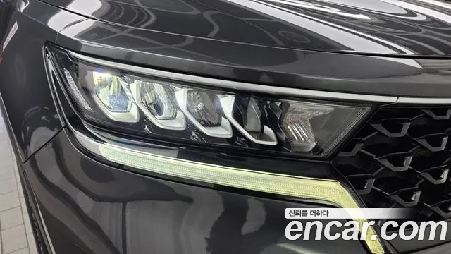 Kia Sorento — фото 22