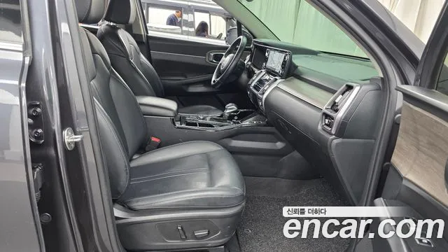 Kia Sorento — фото 26