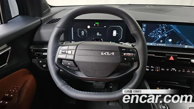 Kia Sportage — фото 13