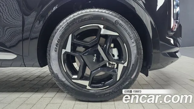 Kia Sportage — фото 21