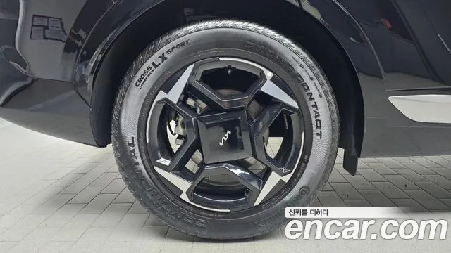 Kia Sportage — фото 5