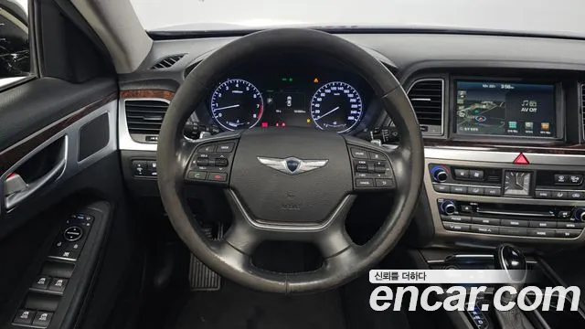 Hyundai Genesis — фото 12