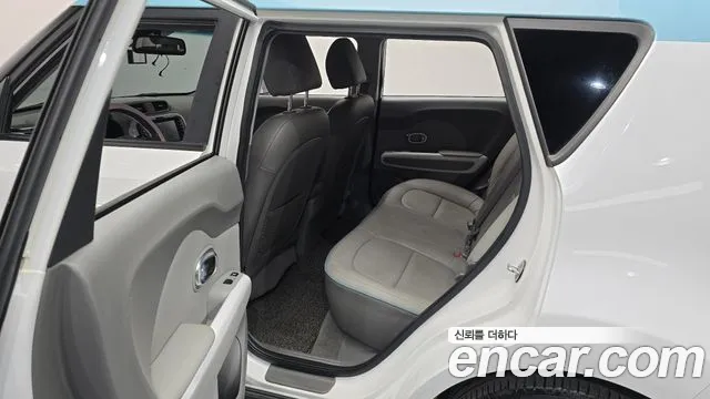 Kia Soul — фото 11
