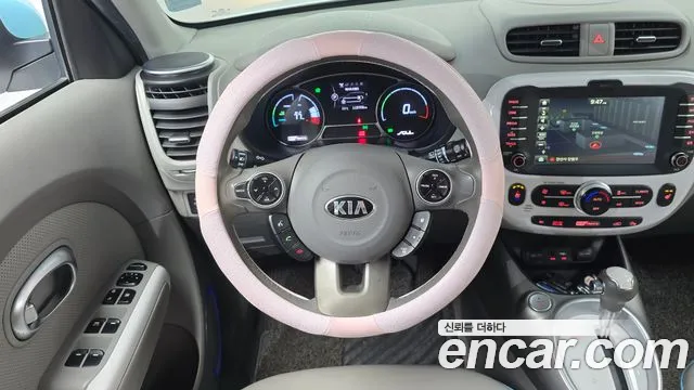 Kia Soul — фото 13