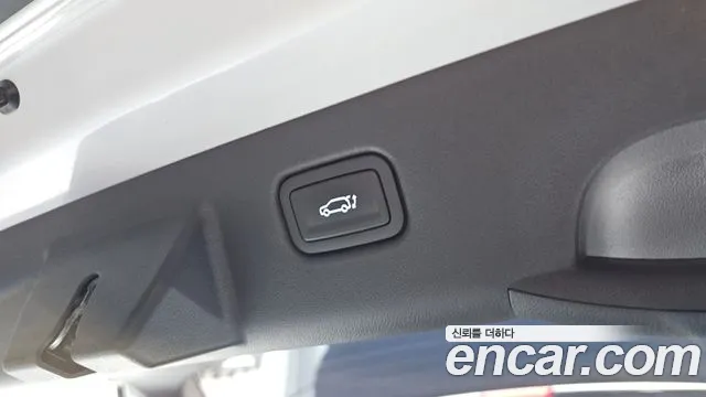 Hyundai Kona — фото 17