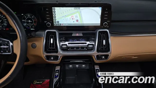 Kia Sorento — фото 12
