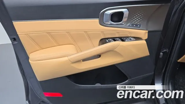 Kia Sorento — фото 24