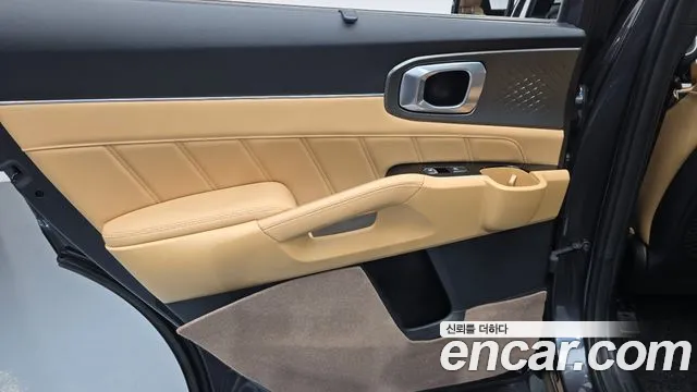Kia Sorento — фото 25
