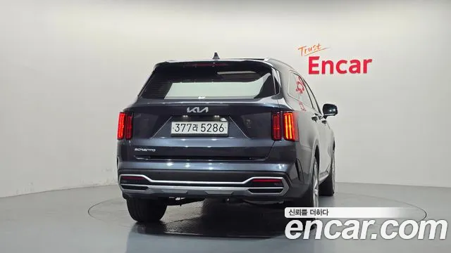 Kia Sorento — фото 4