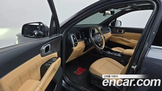 Kia Sorento — фото 10