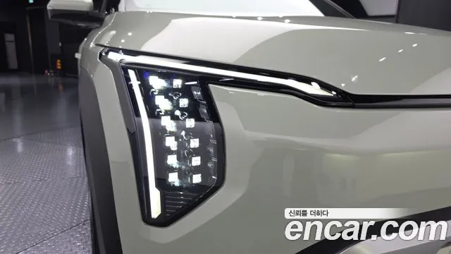 Kia EV3 — фото 22