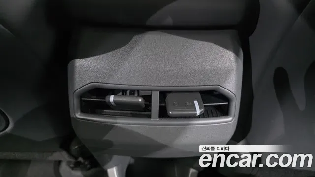 Kia EV3 — фото 29