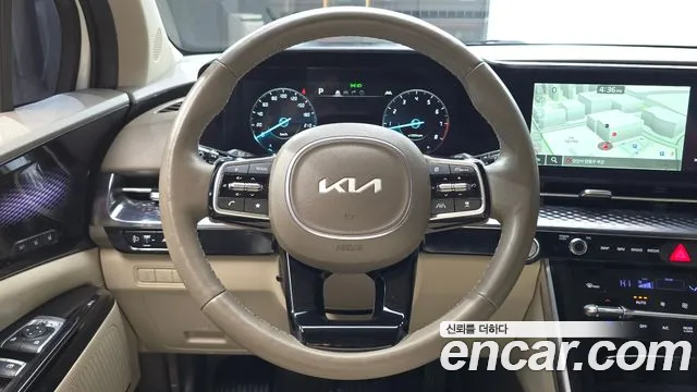Kia Carnival — фото 13