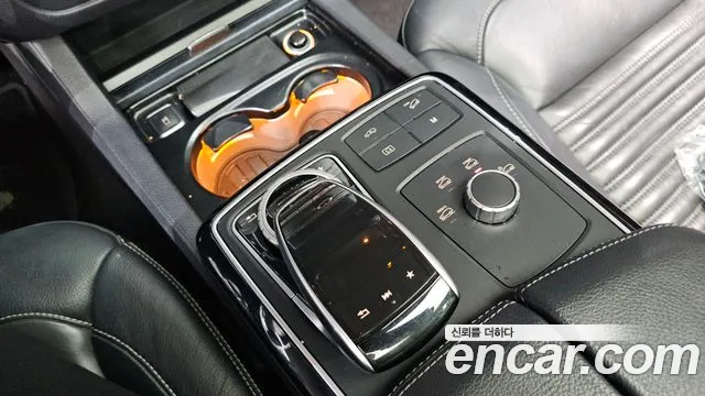 Mercedes-Benz GLE-Class — фото 15
