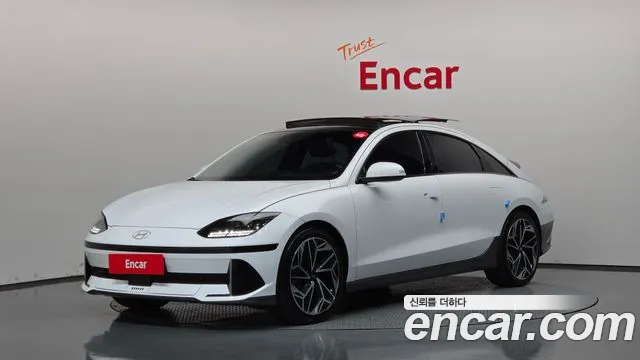 Hyundai Ioniq 6 — фото 1