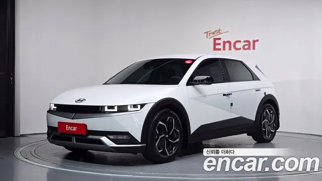 Hyundai Ioniq 5 — фото 1