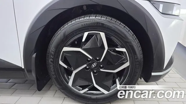 Hyundai Ioniq 5 — фото 21