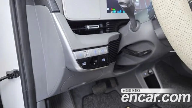 Hyundai Ioniq 5 — фото 27