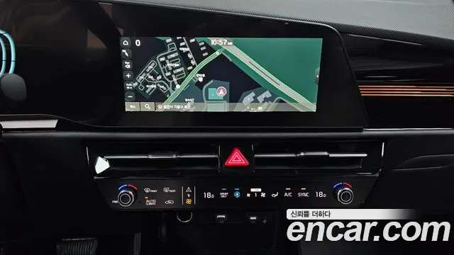 Kia Niro — фото 11