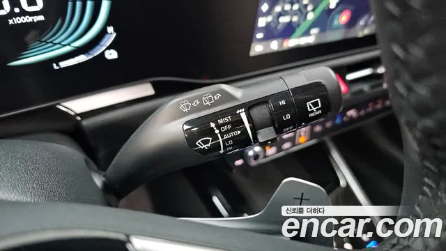 Kia Niro — фото 19