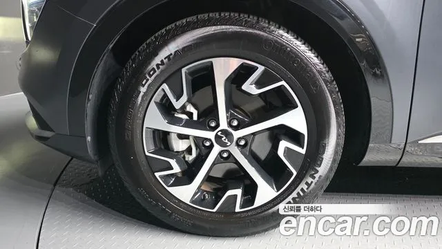 Kia Sportage — фото 5