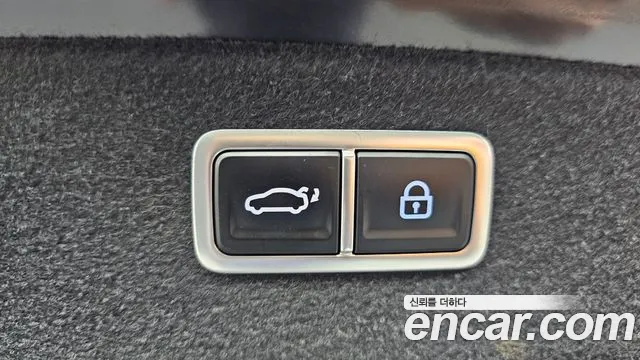 Genesis G80 — фото 17