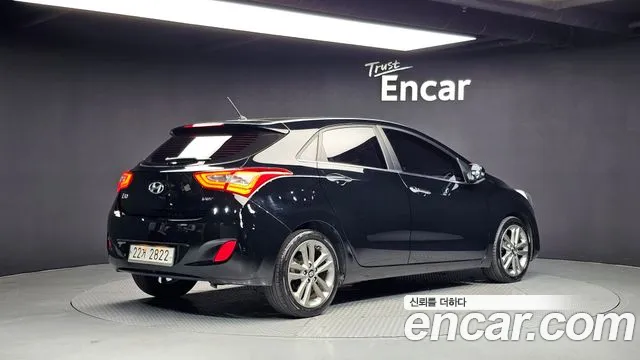 Hyundai i30 — фото 2