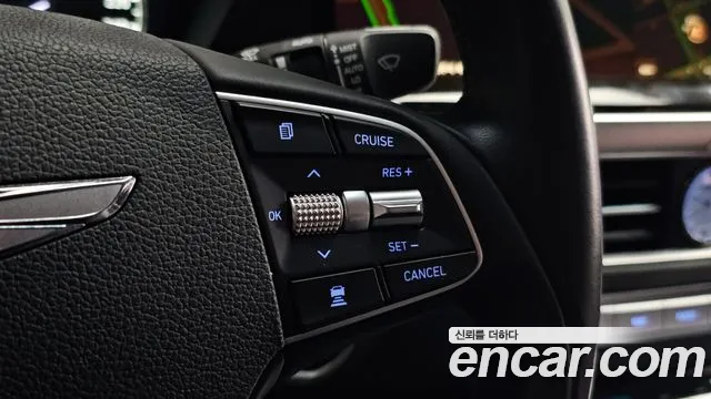 Genesis G90 — фото 17
