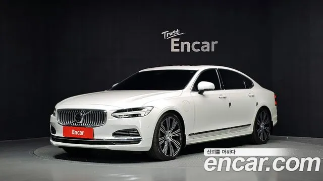 Volvo S90 — фото 1