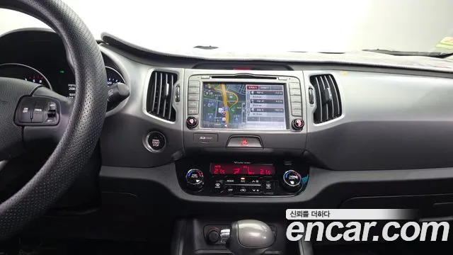 Kia Sportage — фото 14