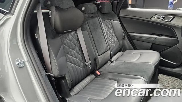 Kia Sportage — фото 11