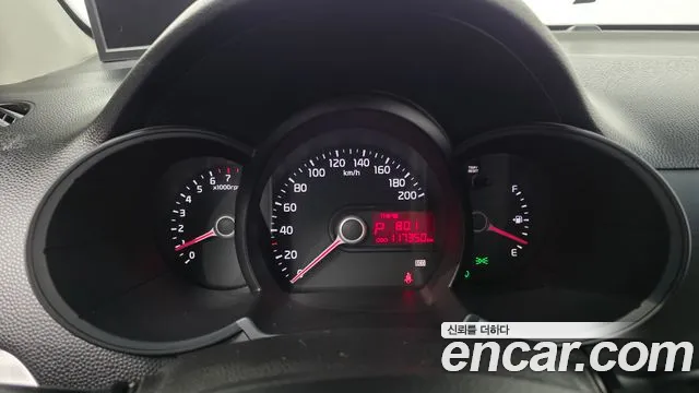 Kia morning — фото 8